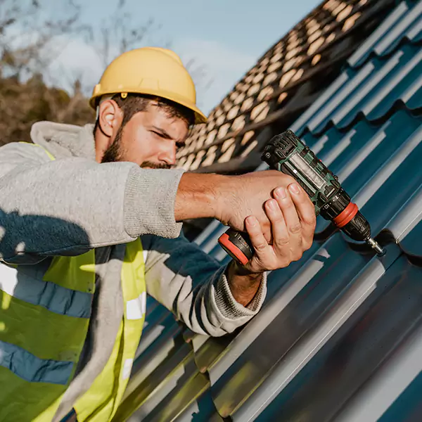Why Ramona Property Owners Choose Secure Roofing Solution for Metal Roof Replacement?